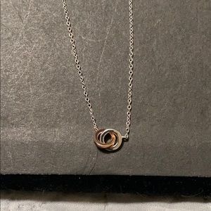 Double ring necklace